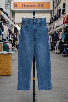 Джинсы