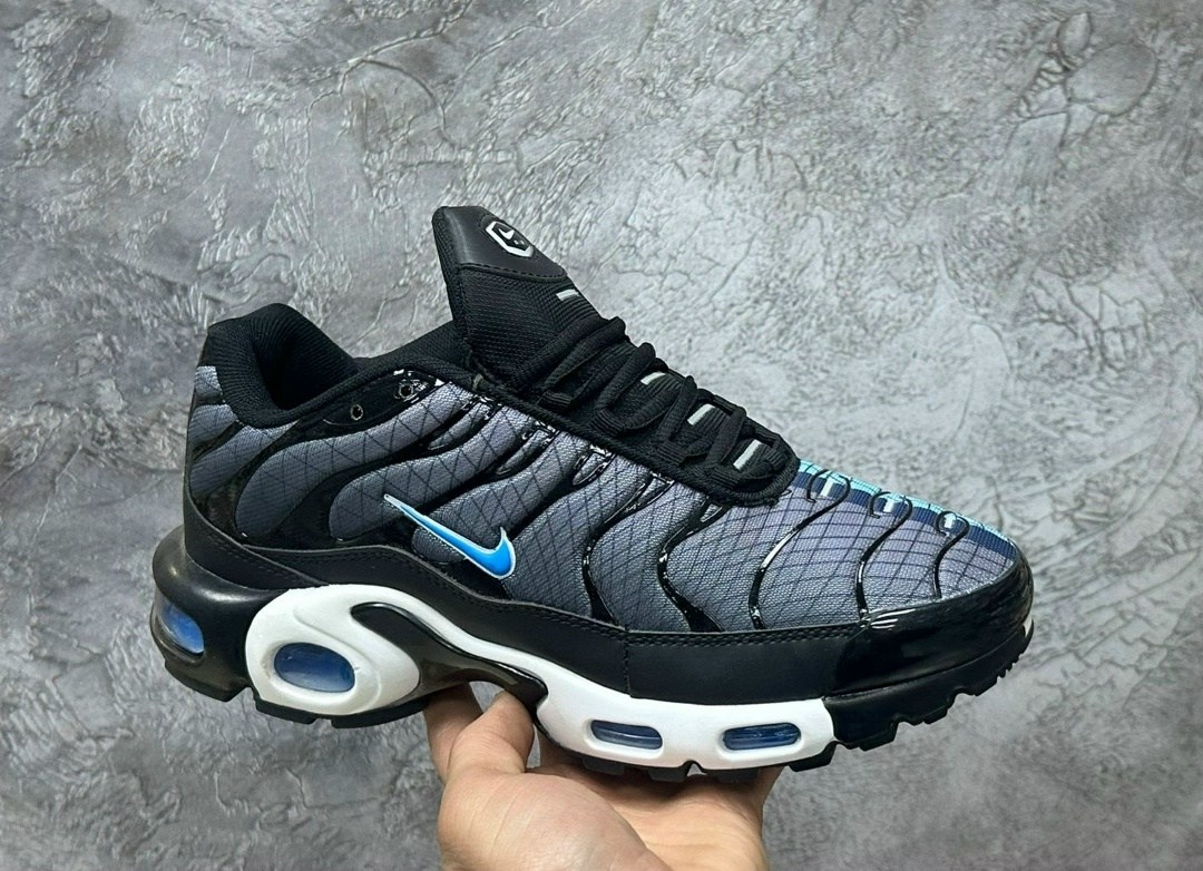 кроссовки nike air max tn plus,кроссовки мужские nike air max tn plus,nike air max tn plus,кроссовки nike air max tn,кроссовки