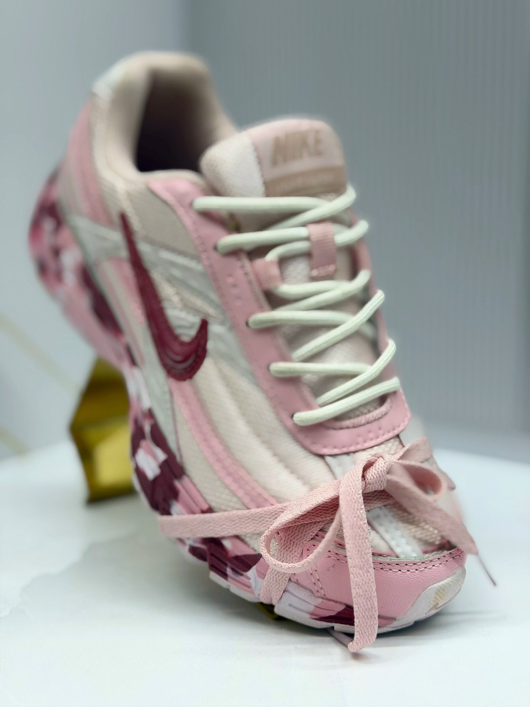 кроссовки nike initiator pink,кроссовки для женщин nike initiator pink,кроссовки nike женские,кроссовки женские nike initiator y2k pink,nike initiator w pink custom кроссовки женские