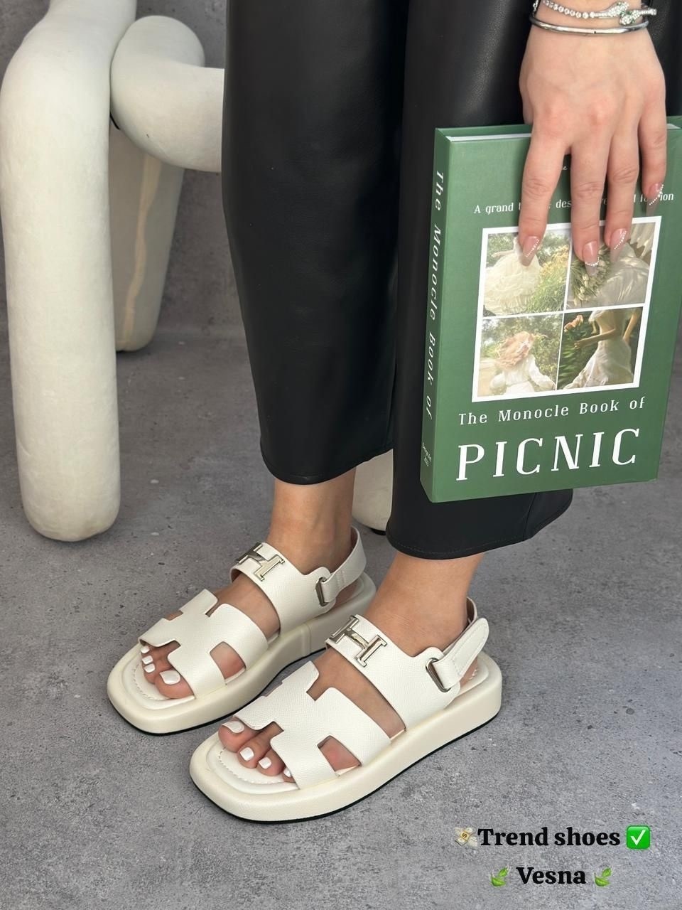 сандалии hermes,босоножки,босоножки сандали,босоножки hermes,летние босоножки
