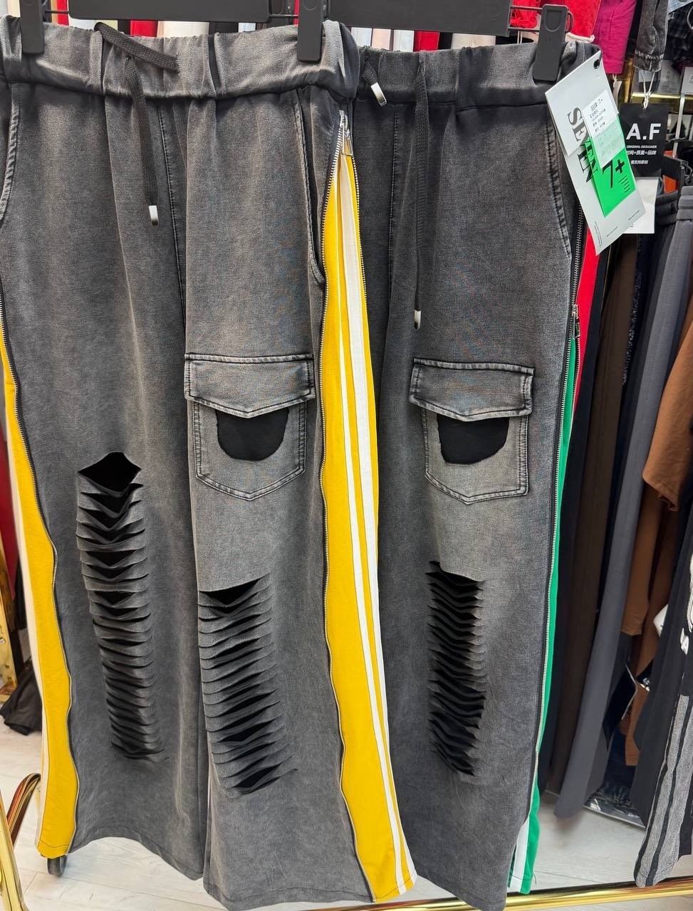 спортивные костюм,футболки женская,летние костюмы,женская кофта,футболки модные