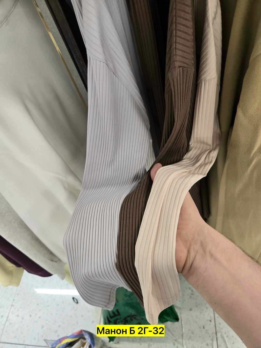 повседневная рубашка,повседневные брюки,трикотажные брюки,женская рубашка