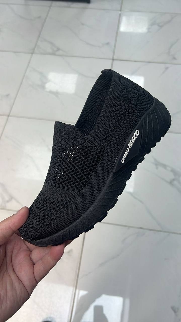 ,тряпочные слипоны,слипоны женские,кроссовки женские текстильные,кроссовки женскиe