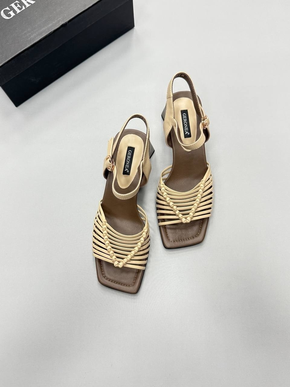 босоножки на каблуках,босоножки женские,,женские сандалии,босоножки черные