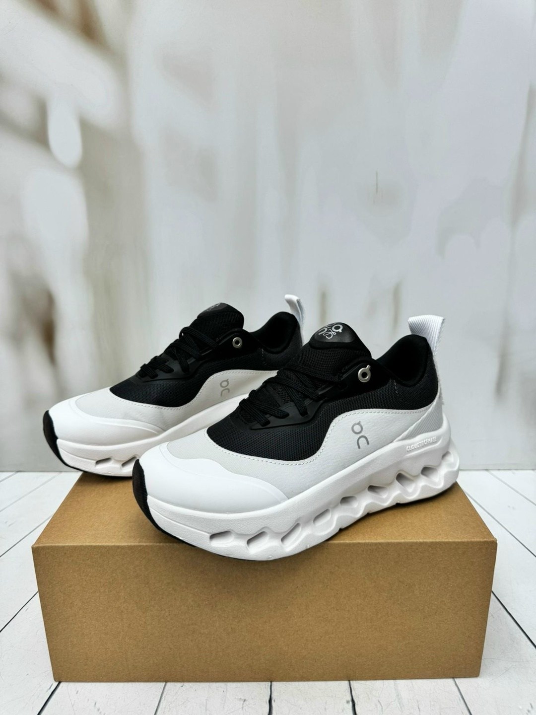 кроссовки женскиe,кроссовки loewe,кроссовки,повседневные кроссовки,модные кроссовки