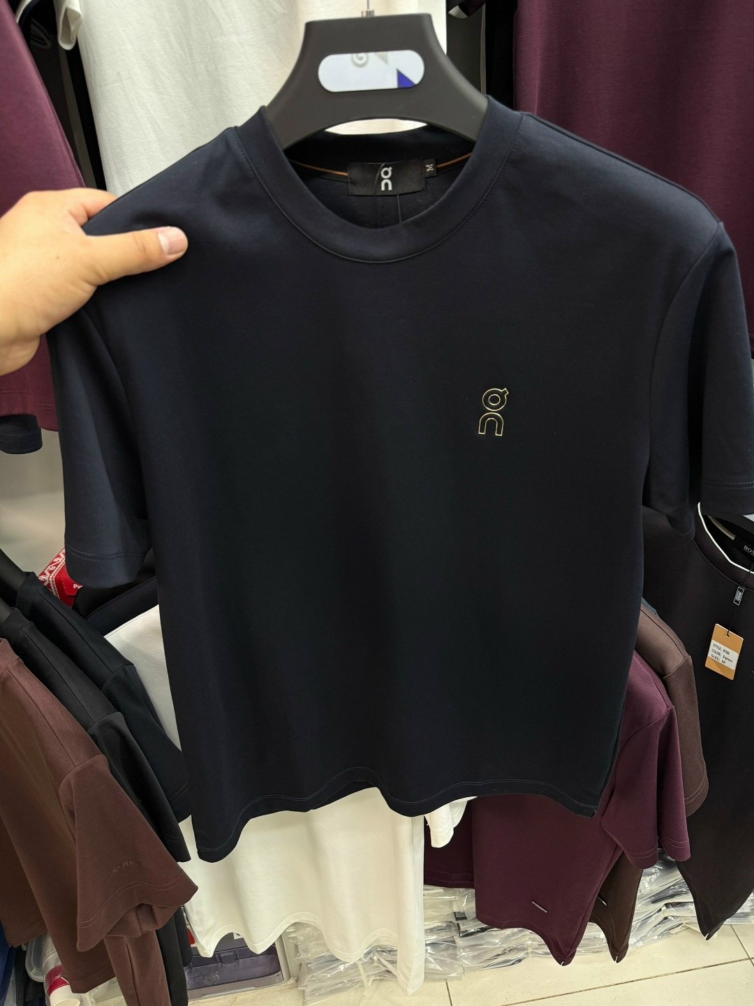 футболки женская,футболка,футболки модные,футболка стиль,мужская футболка