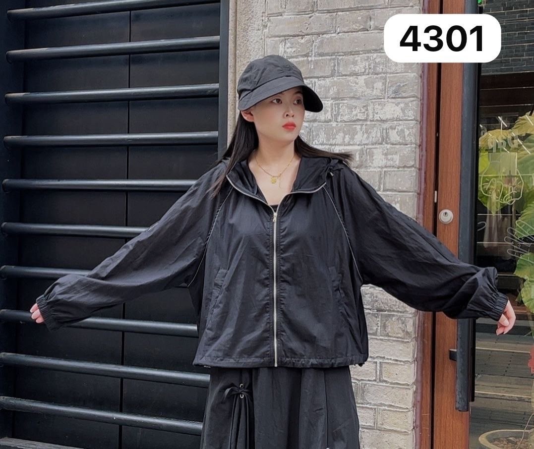 повседневная куртка,куртка оверсайз,куртка модная,легкая куртка,женская куртка