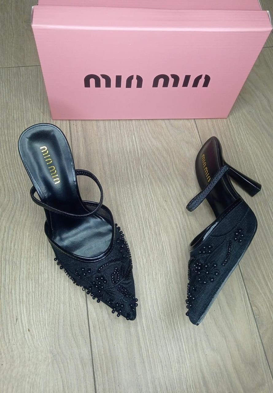 ,туфли модные,босоножки manolo blahnik,manolo blahnik туфли,женские босоножки