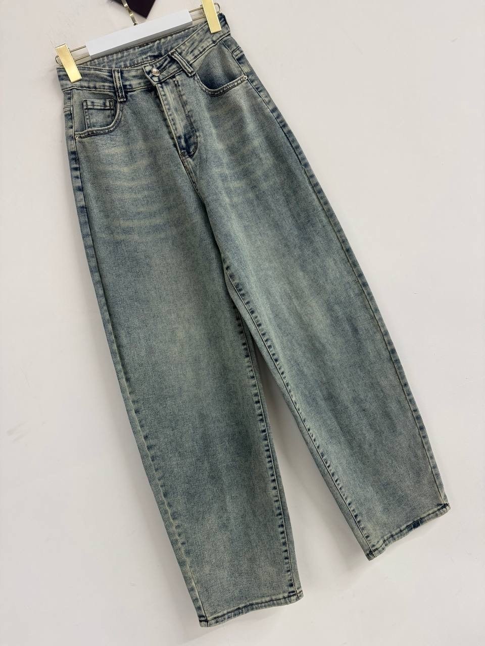 женские джинсы,джинсы модные,джинсы широкие,женские широкие джинсы,джинсы