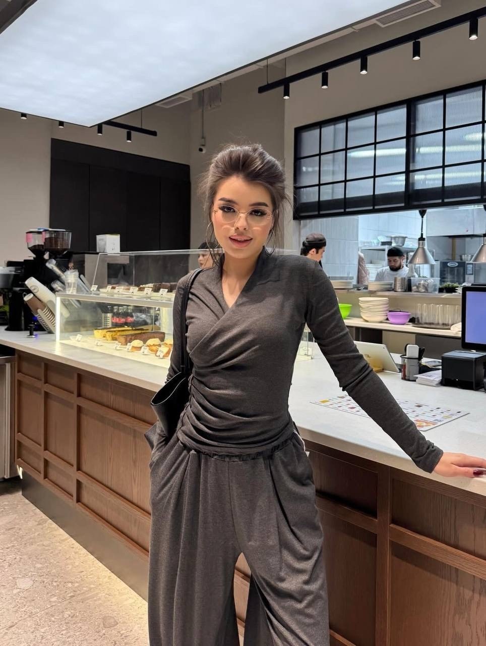 костюм с брюками палаццо,костюм вечерний с брюками палаццо,летний костюм с брюками палаццо,повседневный костюм,костюм вечерний с брюками палаццо sweet store цвет графит серый