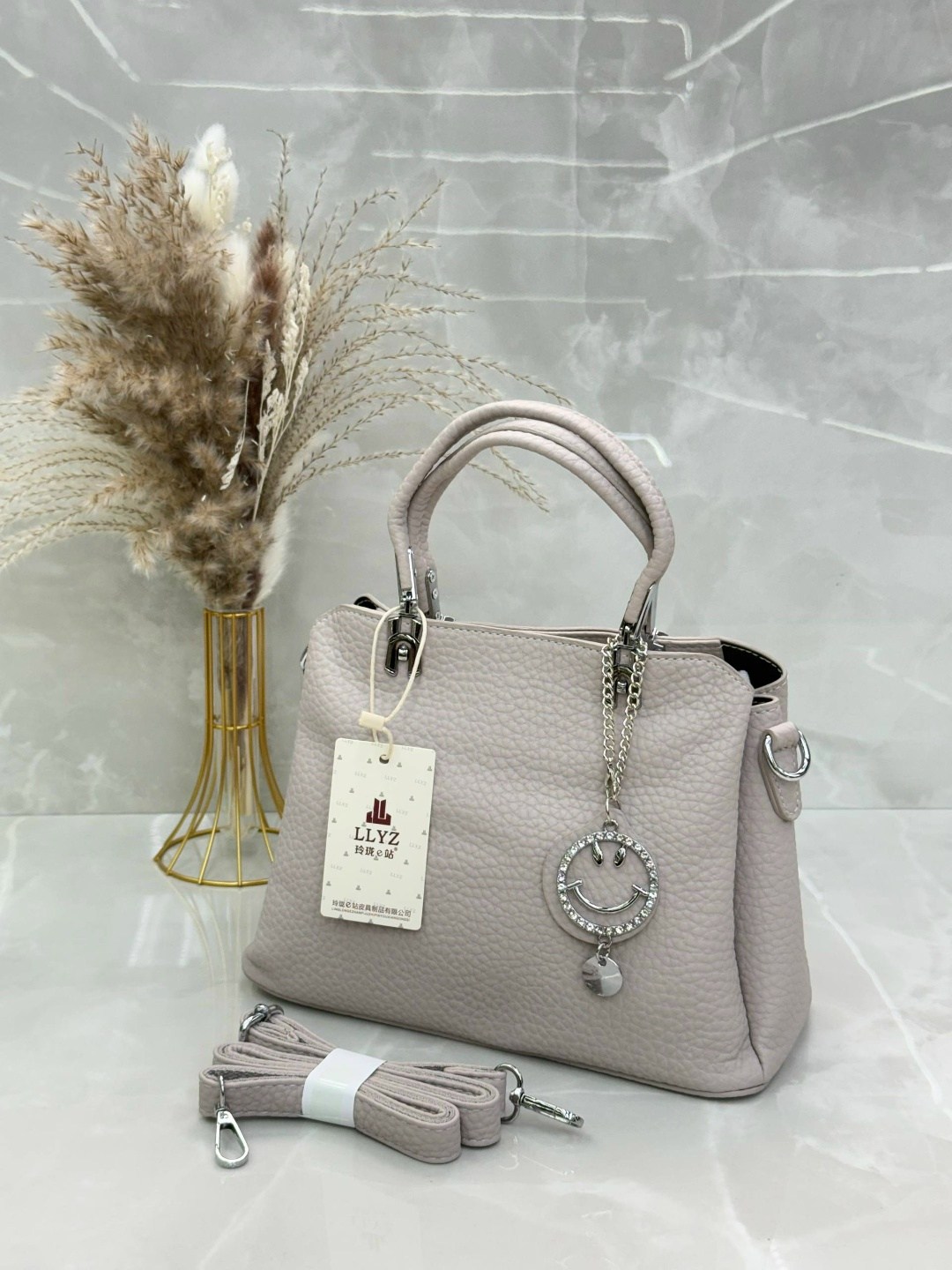 сумка,женская сумка,модная женская сумка,сумка голубая,сумки женская сумка