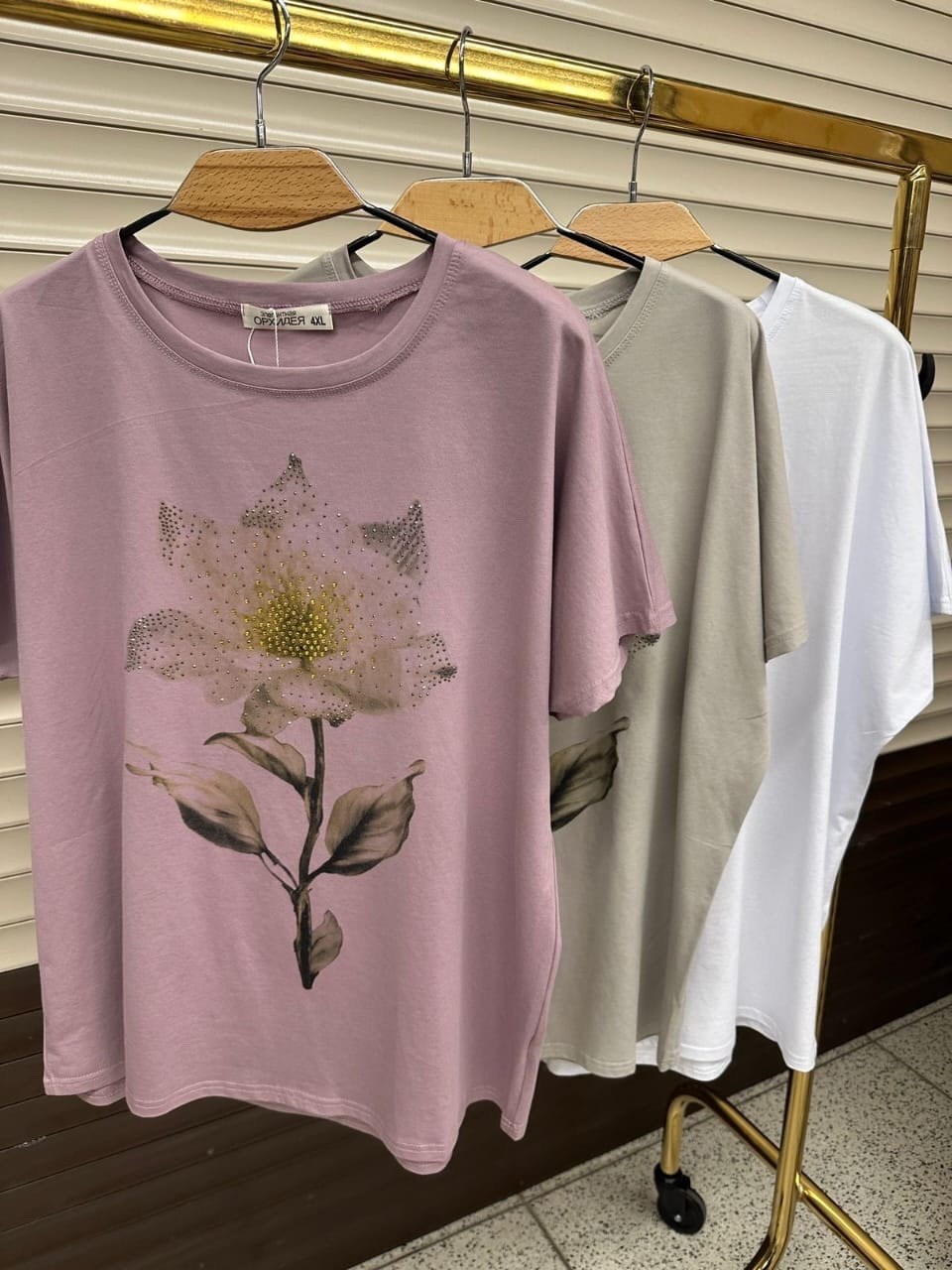 женская футболка,женская футболка больших размеров,футболка со стильным принтом,женская кофта,футболка