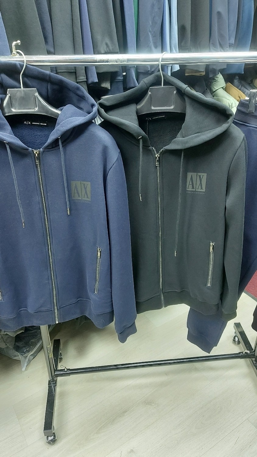 спортивные штаны armani exchange,спортивные брюки,брюки спортивные мужские,спортивные штаны,мужские брюки