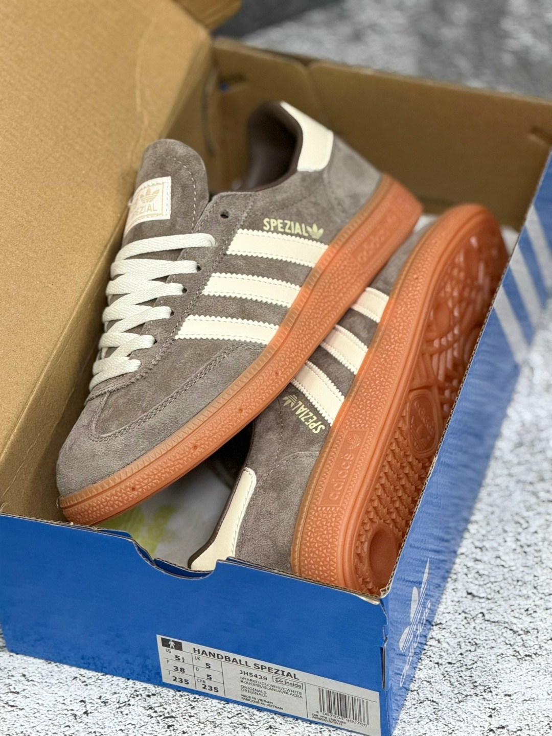 кроссовки adidas spezial,кроссовки adidas originals handball spezial,кроссовки adidas handball spezial,adidas коричневые замшевые кроссовки spezial для женщин,кроссовки адидас originals spezial og adi