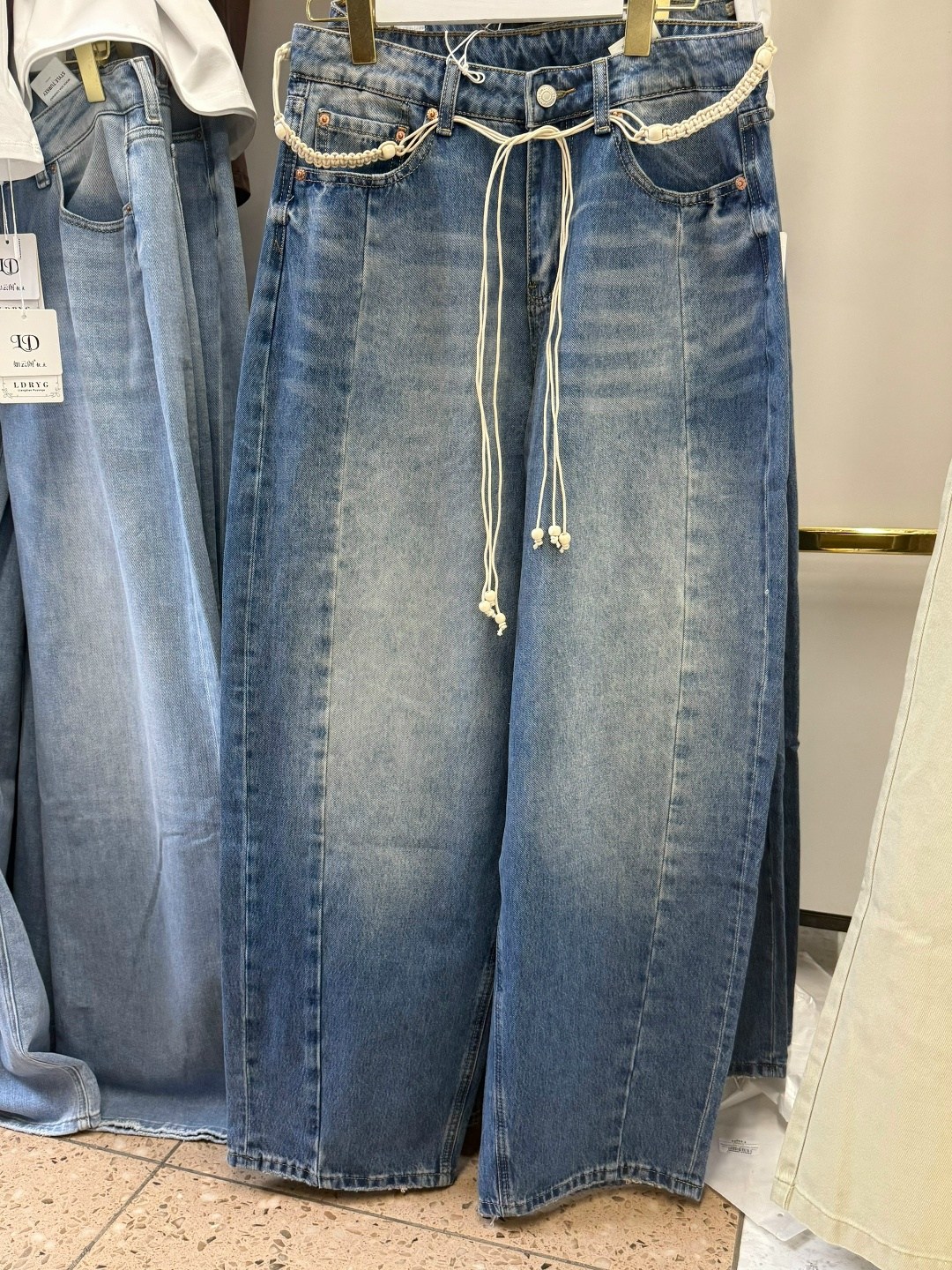 джинсы италия,джинсы стильные,широкие джинсы,джинсы мужские,женские джинсы