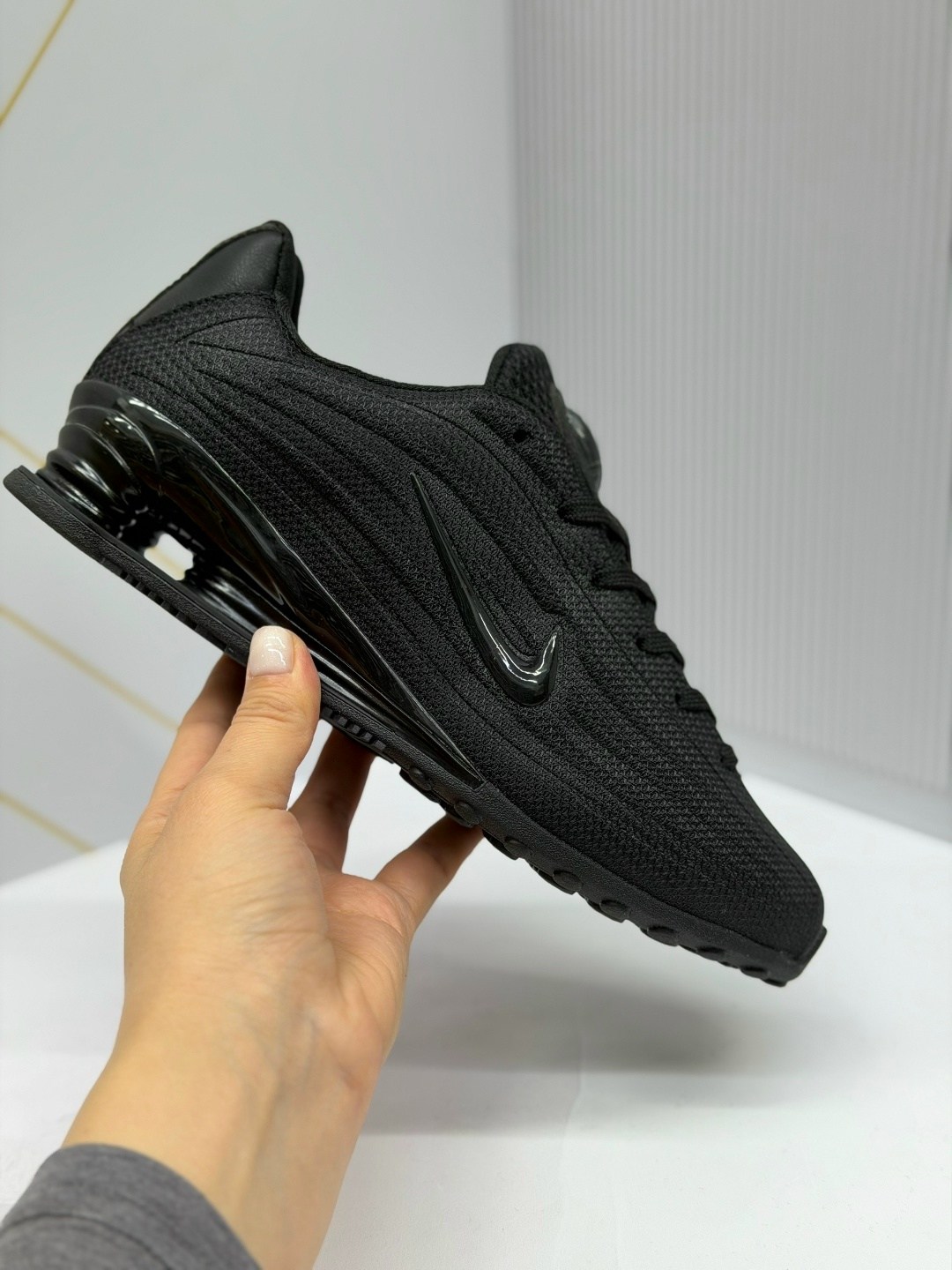 кроссовки nike мужские shox athletic,кроссовки,кроссовки найк шокс,кроссовки nike shox,кроссовки nike