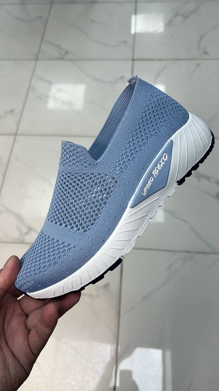 ,тряпочные слипоны,слипоны женские,кроссовки женские текстильные,кроссовки женскиe