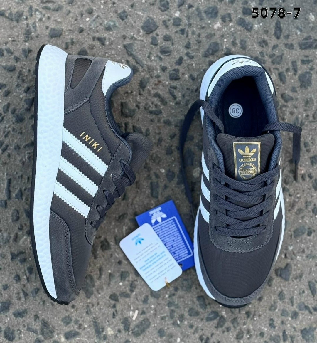 кроссовки adidas,кроссовки adidas iniki,кроссовки adidas iniki runner,женские кроссовки adidas,adidas кроссовки adidas