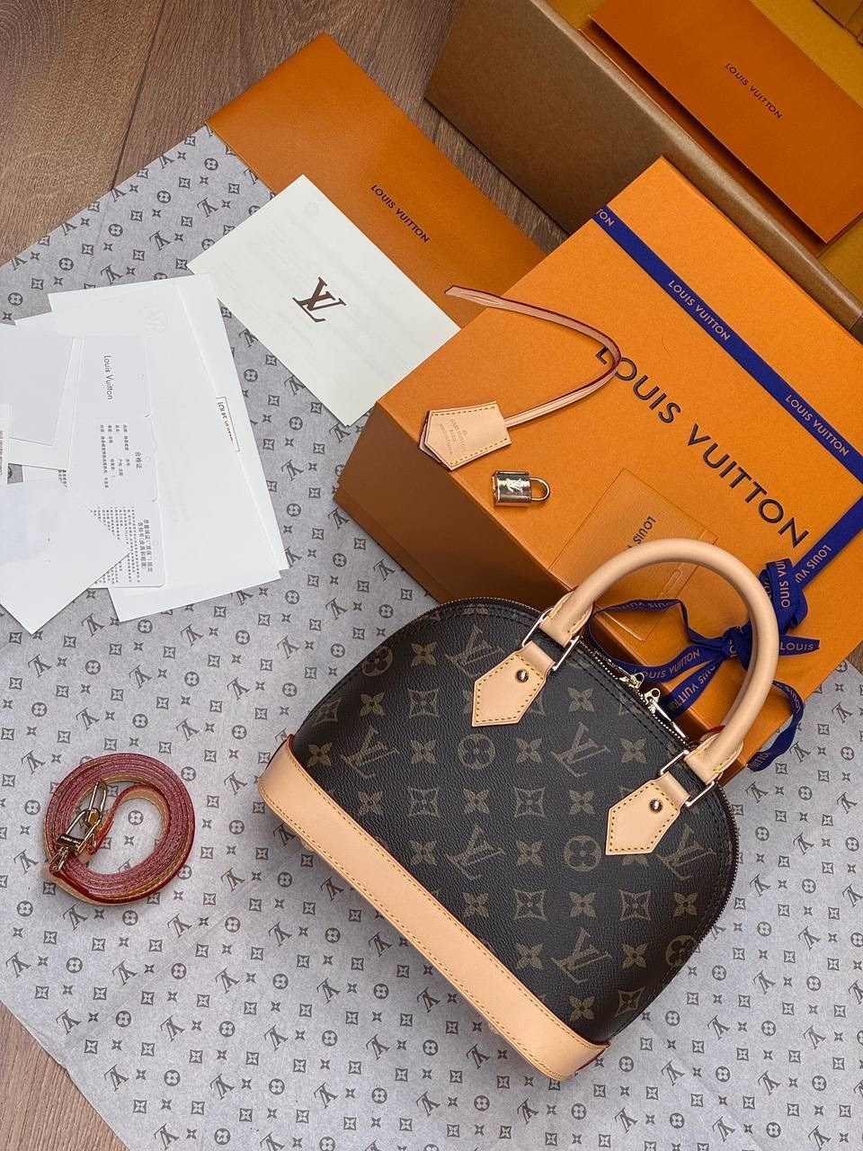 сумка louis vuitton,луи виттон сумка,сумка louis vuitton женская,сумка купол,сумочка луи виттон