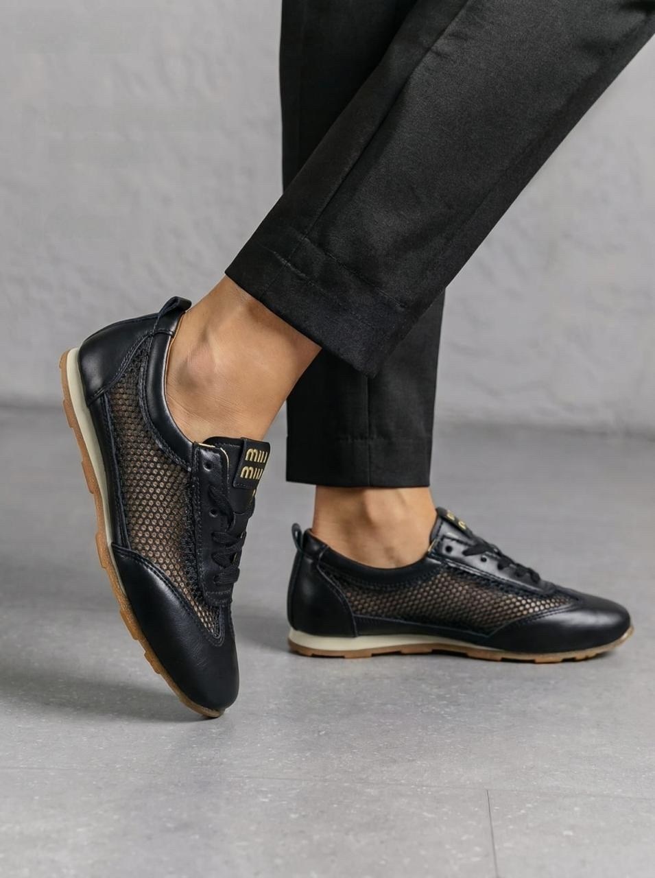 ,кроссовки женскиe,спортивная ,обуви,женская