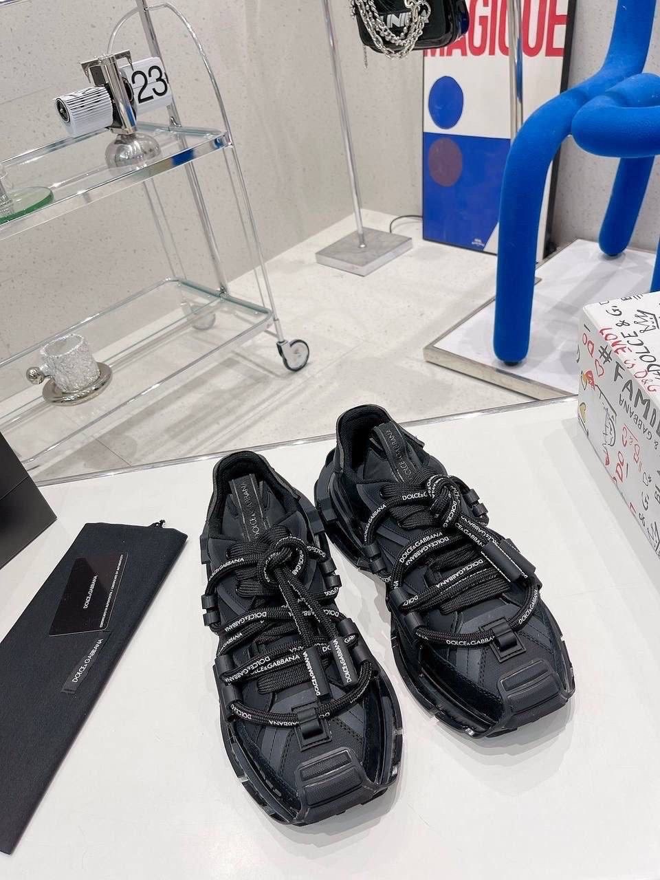 кроссовки дольче габбана,кроссовки dolce gabbana,женские кроссовки dolce & gabbana,дольче габбана спейс кроссовки,кроссовки дольче габбана мужские
