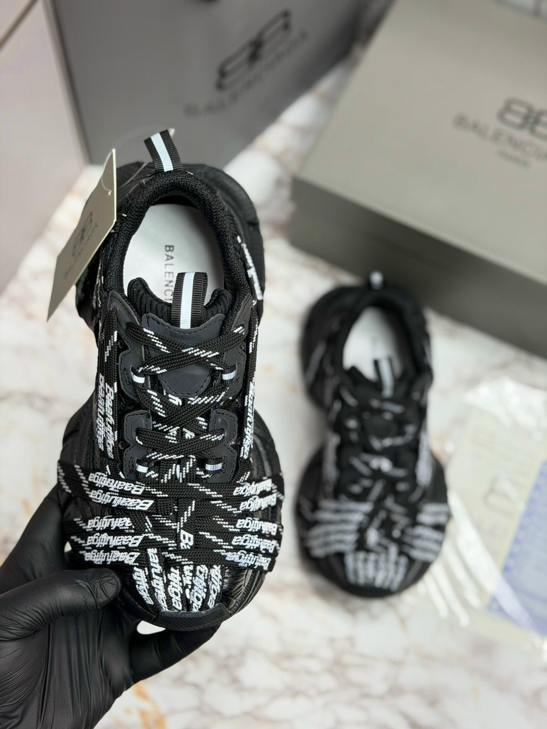 кроссовки balenciaga,кроссовки баленсиага женские оригинал,кроссовки женские balenciaga,баленсиаги женские,кроссовки баленсиага женские