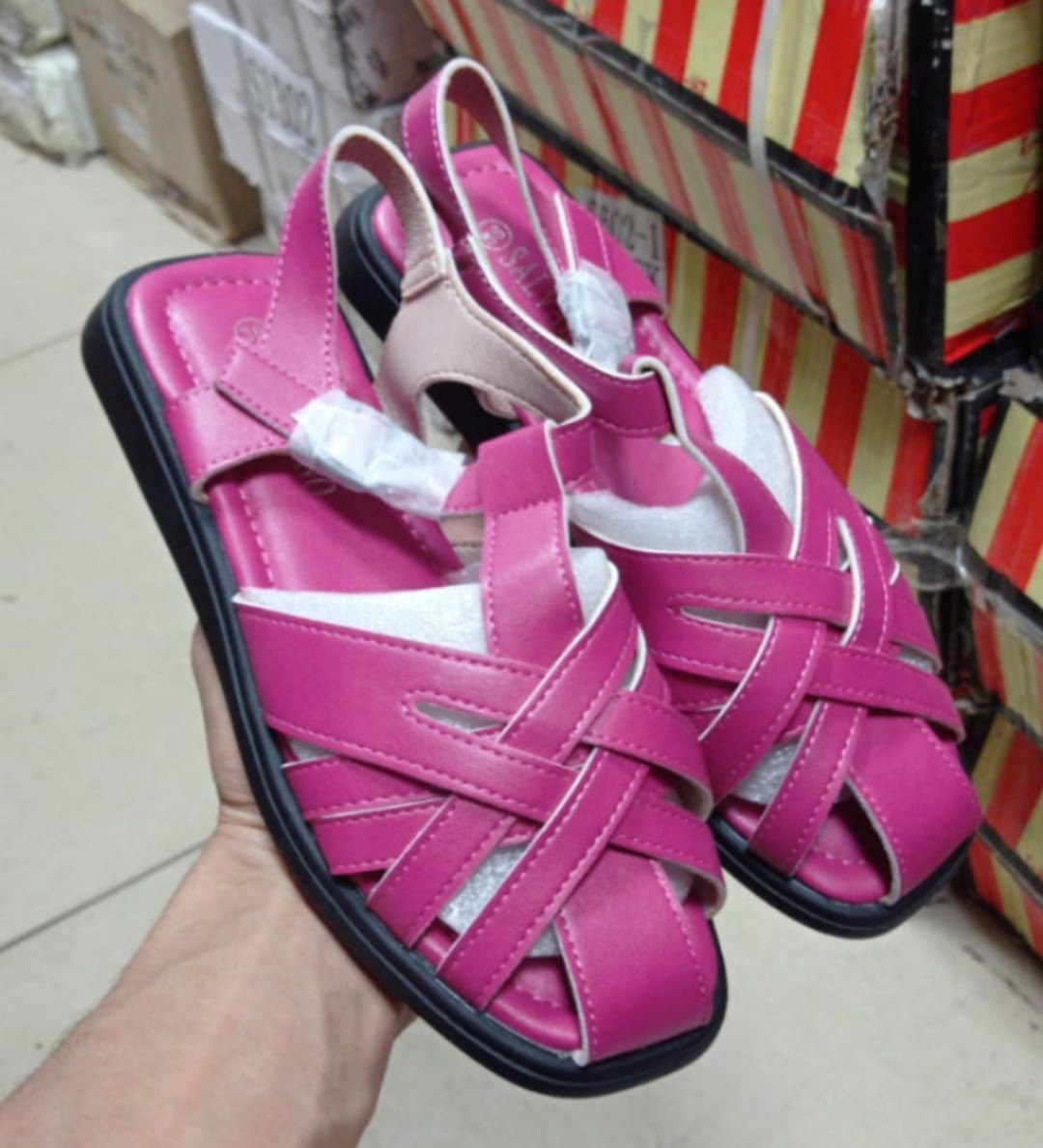 шлепанцы женские,,сандалии,босоножки женские,женские сандалии