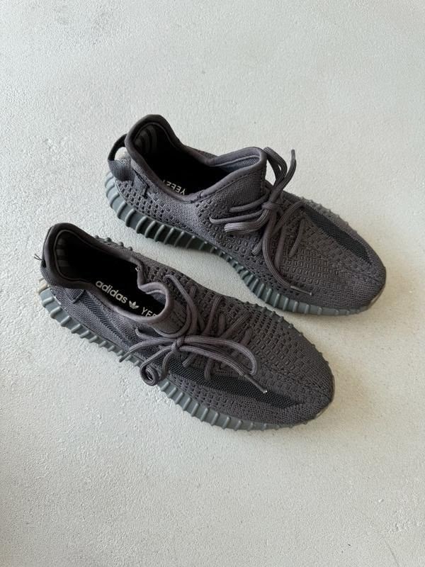 yeezy boost 350 v2 cinder,adidas yeezy boost 350 v2 static all black,adidas yeezy boost v2 cinder,adidas yeezy boost 350,adidas yeezy
