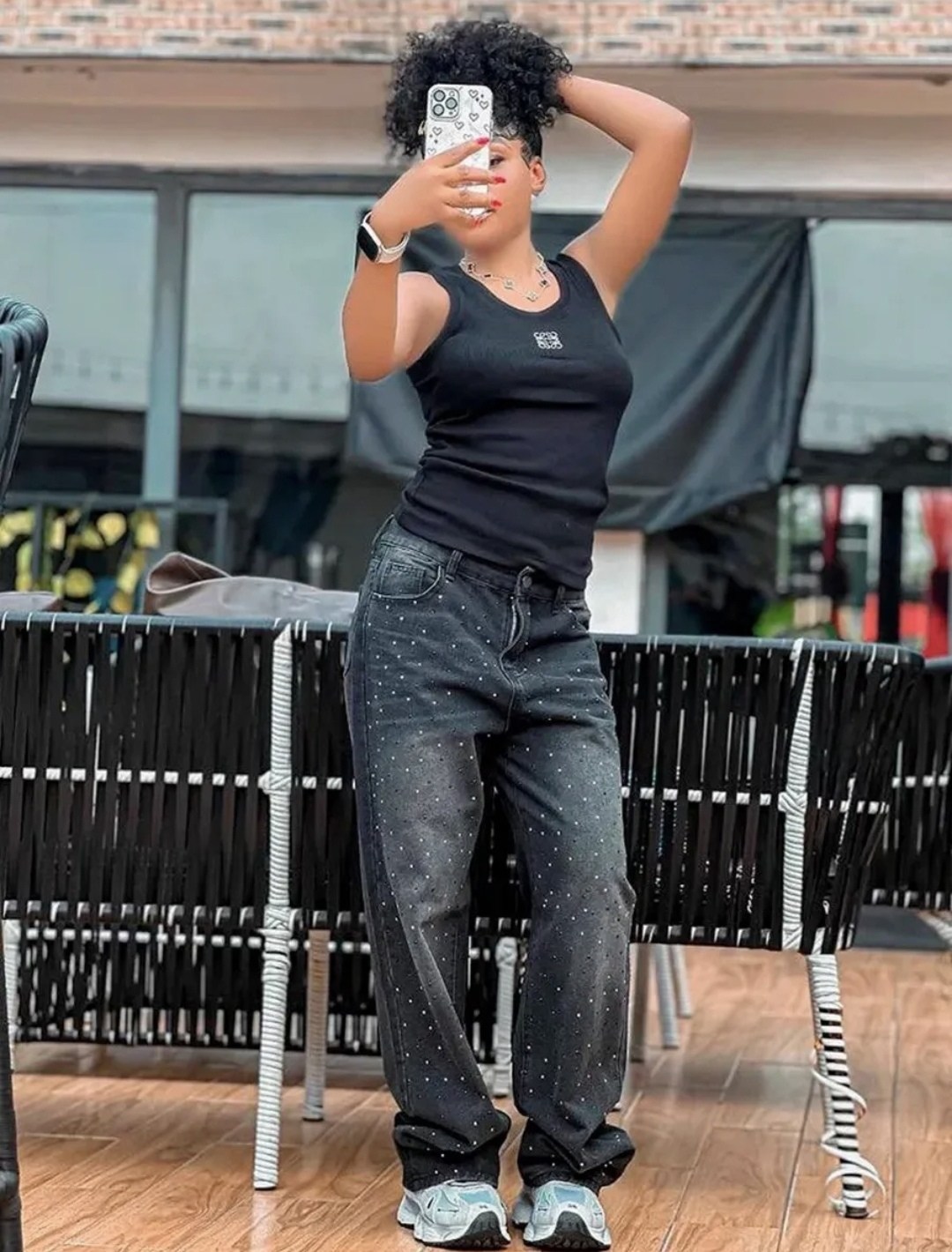 джинсы со стразами,черные джинсы со стразами,джинсы женские стразы,джинсы скинни со стразами,брюки со стразами