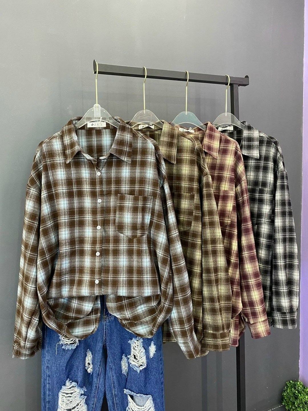 клетчатая мужская рубашка,рубашка мужская в клетку,повседневная рубашка,клетчатая рубашка,мужская клетчатая рубашка с длинными рукавами