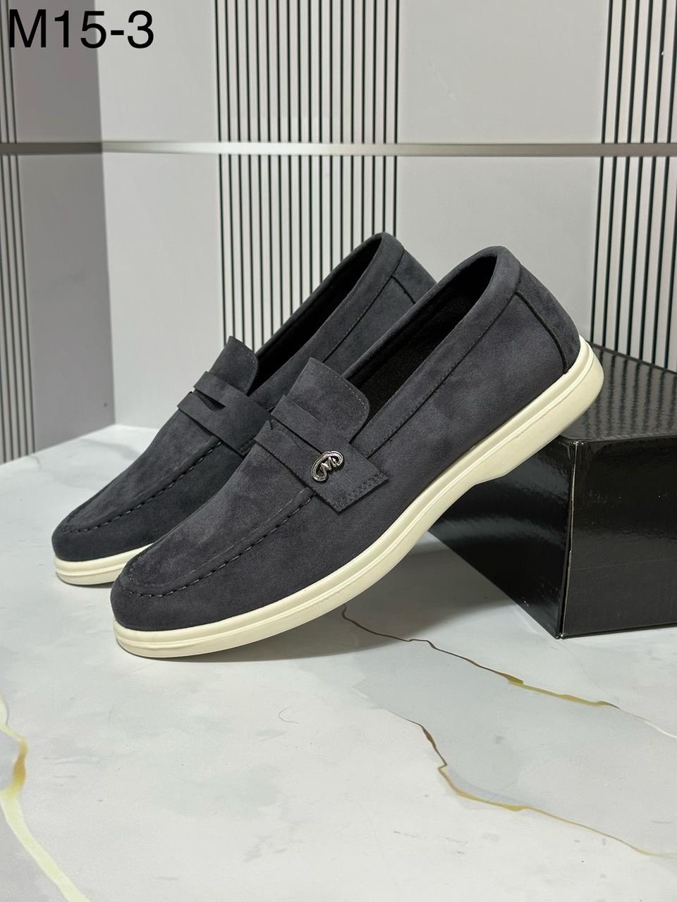 ,замшевые лоферы brunello cucinelli,мужские замшевые лоферы,лоферы loro piana,замшевые лоферы