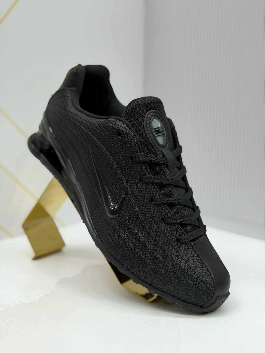 кроссовки nike мужские shox athletic,кроссовки,кроссовки найк шокс,кроссовки nike shox,кроссовки nike