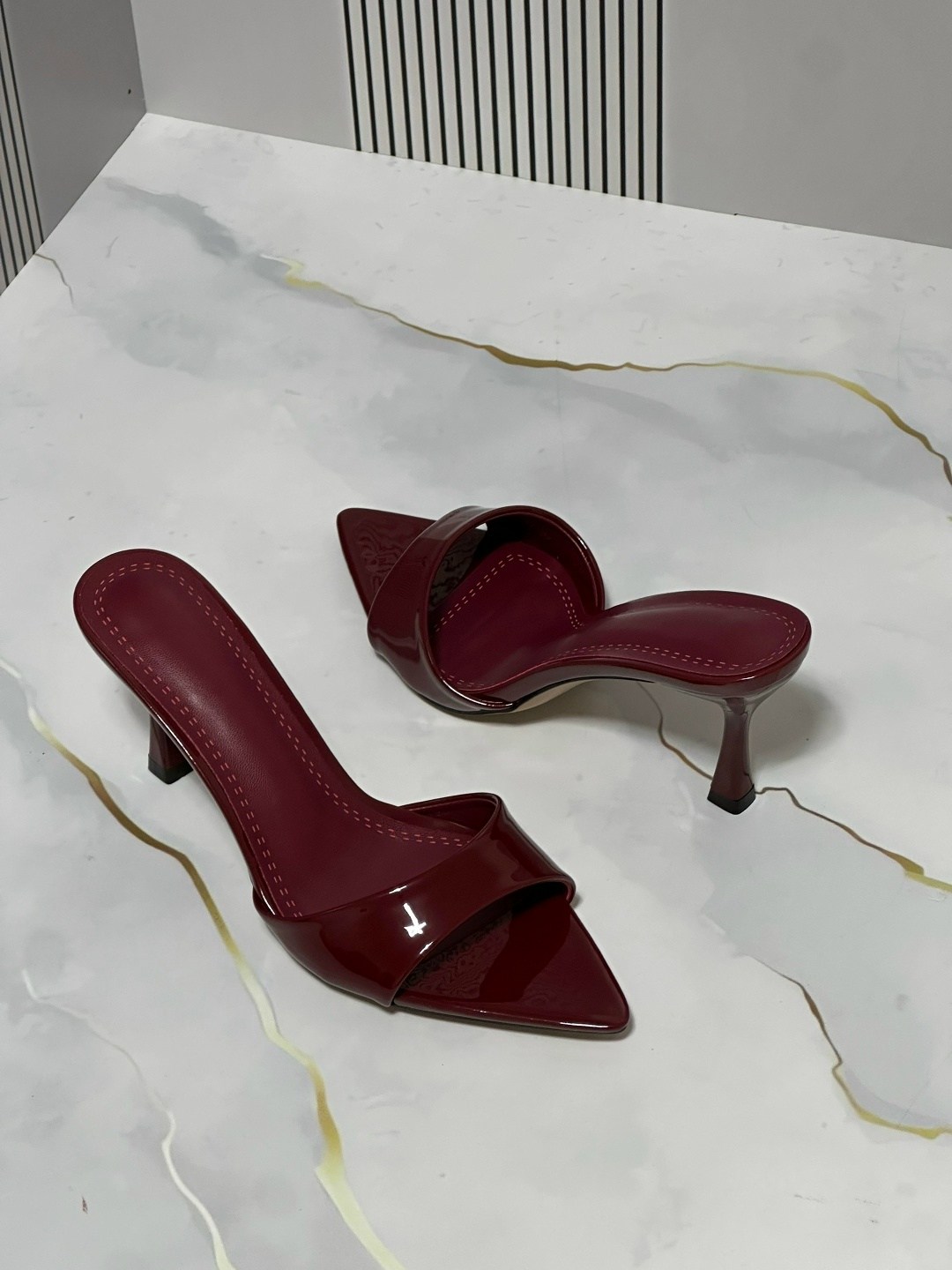 босоножки на каблуках,мюли на каблуке,шлепанцы на каблуке, летняя,женские босоножки