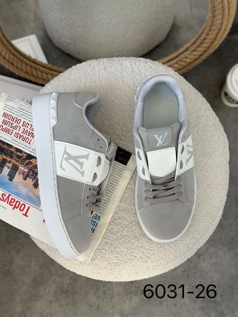 женские кроссовки,,кроссовки для женщин,кроссовки женские на высокой подошве,стильные кроссовки