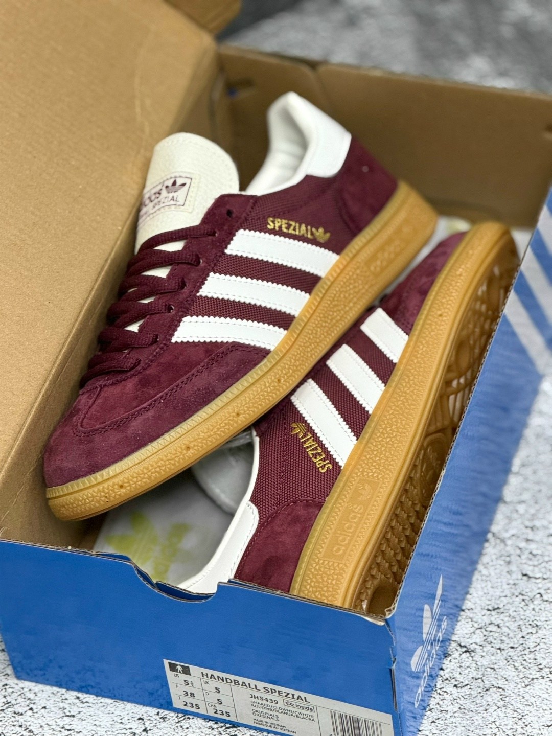 кеды adidas spezial adidas цвет бордовый,adidas originals handball spezial,кроссовки adidas handball spezial,кроссовки adidas originals handball spezial,кроссовки adidas