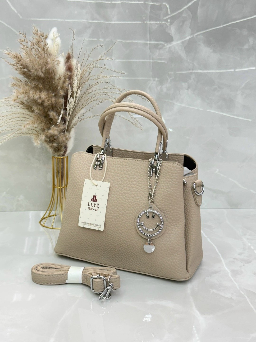 сумка,женская сумка,модная женская сумка,сумка голубая,сумки женская сумка