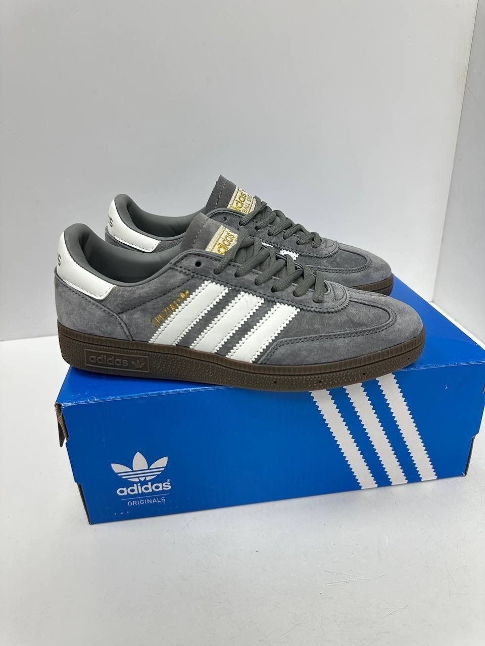 кроссовки adidas spezial,adidas moscow кроссовки spezial,adidas handball spezial,adidas grey spezial,кроссовки adidas handball spezial