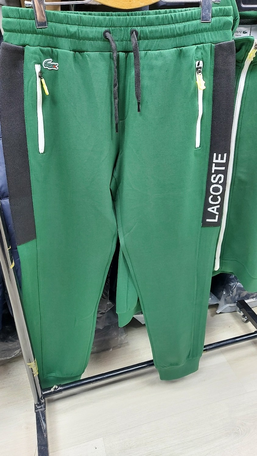 куртка original paris lacoste зеленый,lacoste зеленый,ткань лакоста спортивный костюм,лакосте зеленый,бомбер lacoste