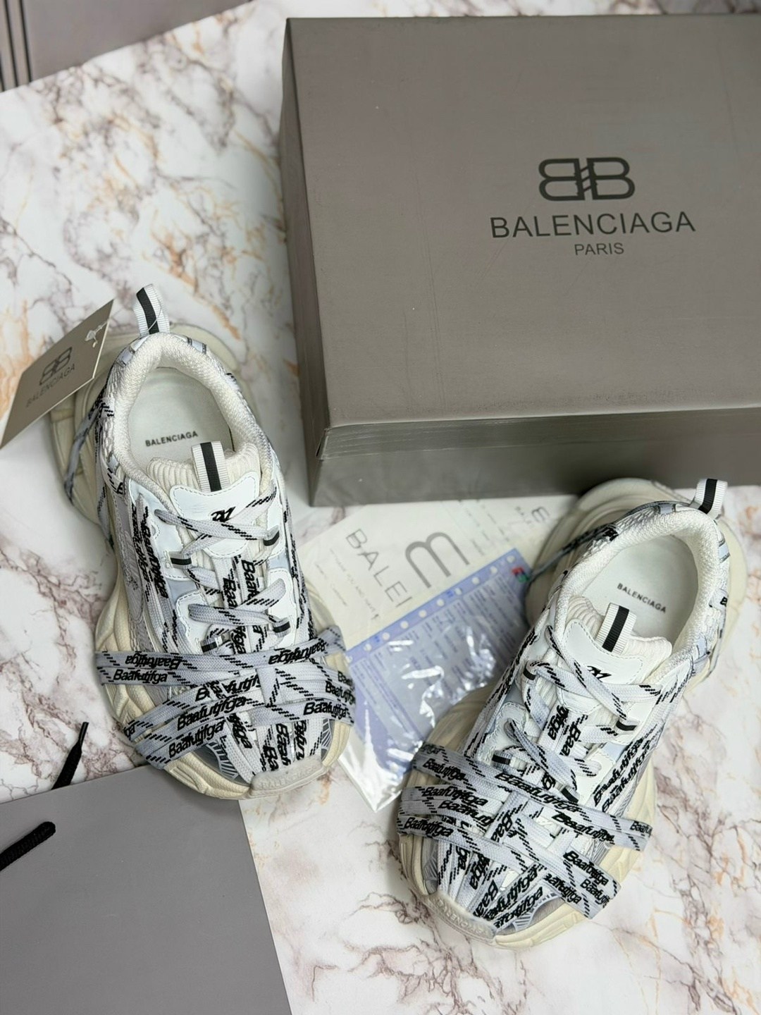 кроссовки balenciaga,кроссовки баленсиага женские оригинал,кроссовки женские balenciaga,баленсиаги женские,кроссовки баленсиага женские