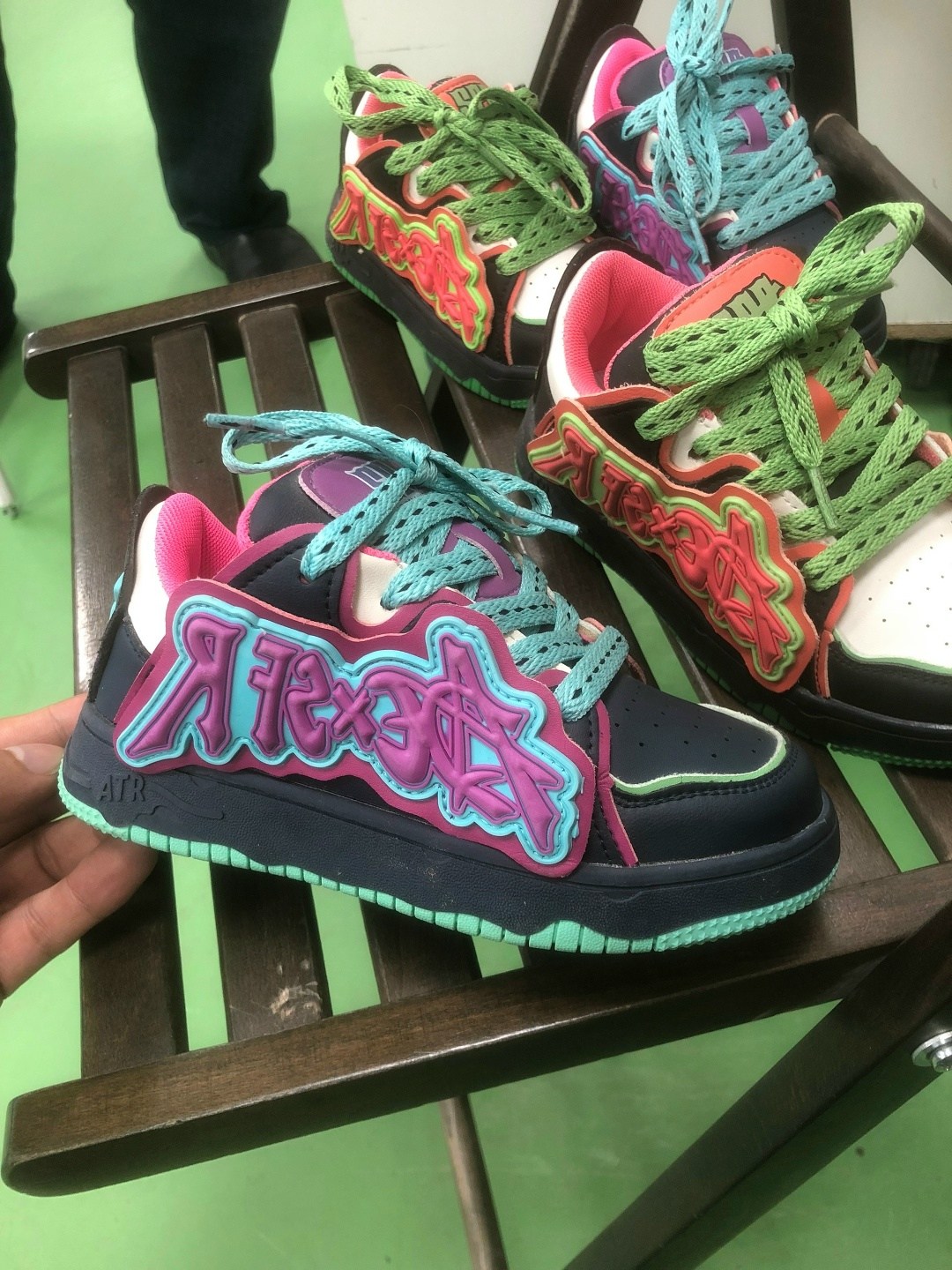 ,спортивная ,женские кроссовки,повседневные кроссовки,модные кроссовки