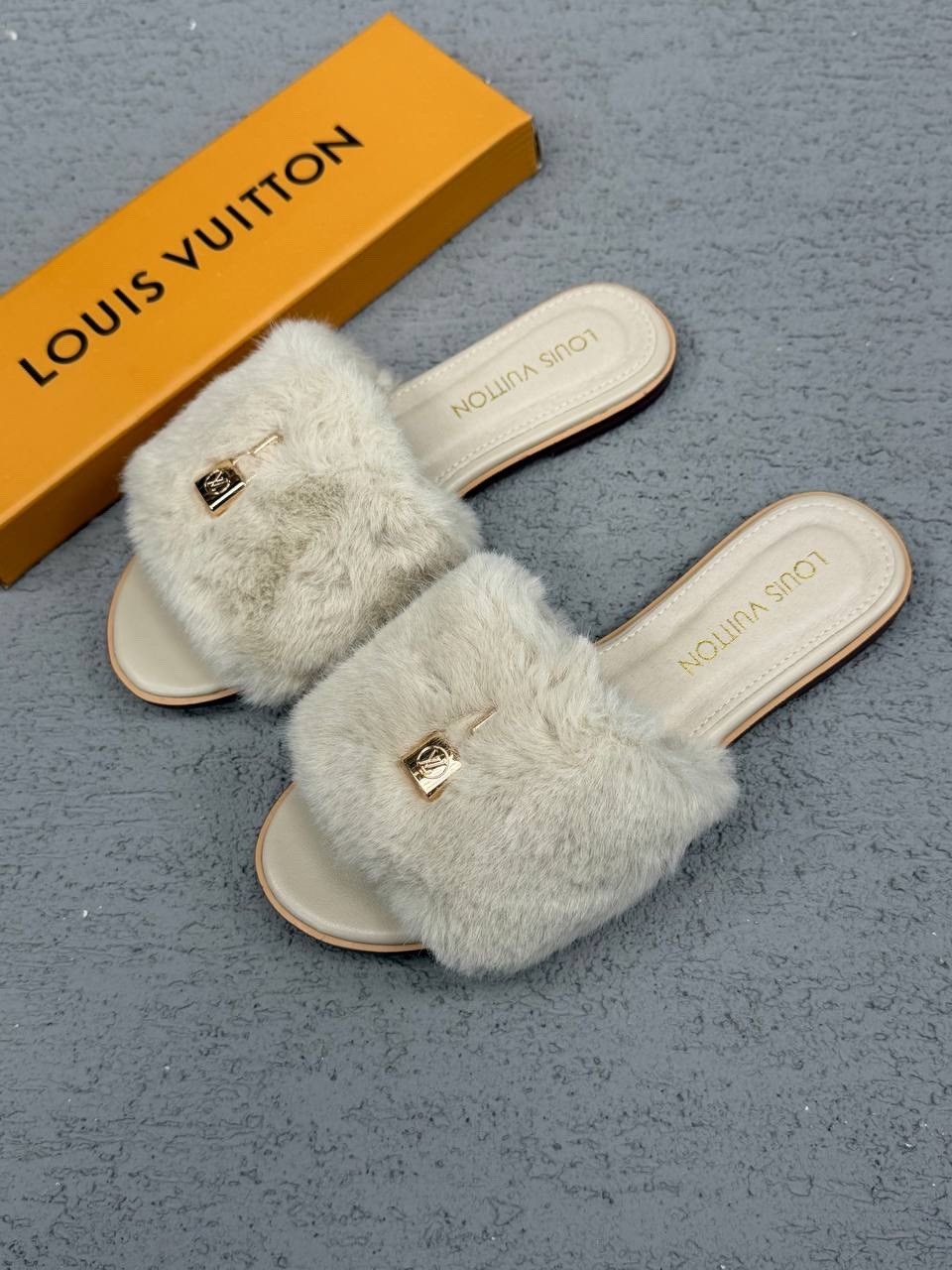 тапочки louis vuitton,тапочки женские,меховые тапочки,меховые тапки,тапки с мехом