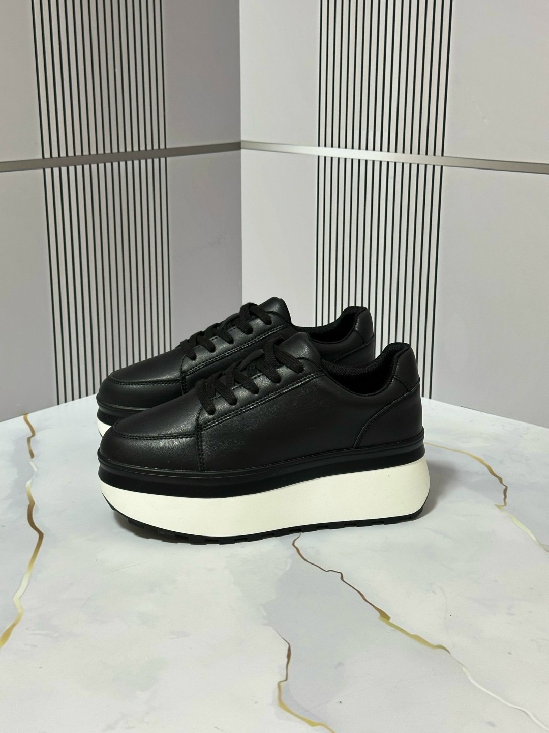 ,кроссовки женские,кроссовки женские на платформе,повседневные кроссовки,женские кроссовки на высокой подошве