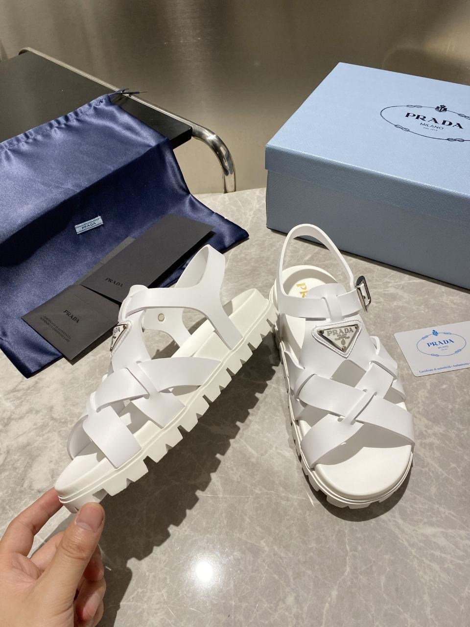 босоножки prada,сандалии prada,,босоножки женские,прада босоножки женские