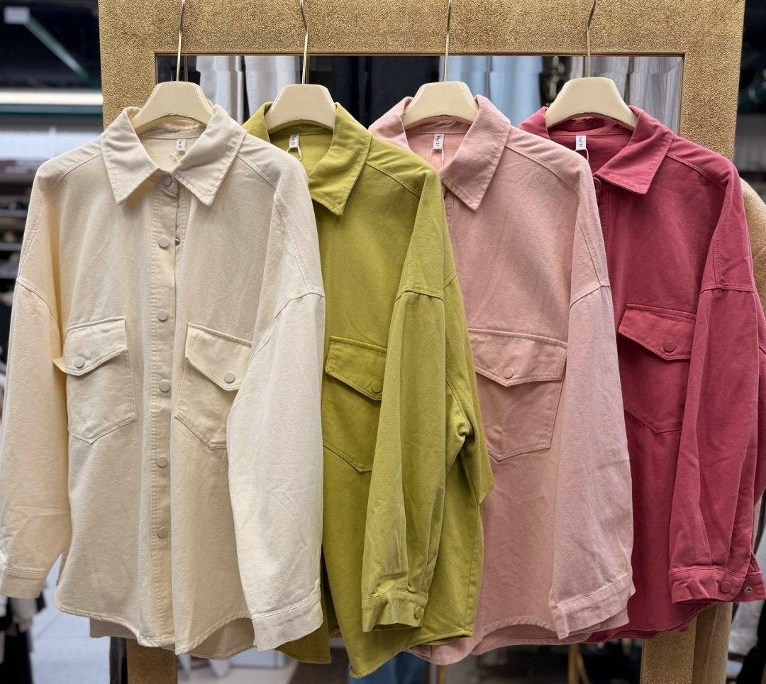 женская рубашка оверсайз,рубашка джинсовая оверсайз,стильная блузка,рубашка свободного кроя,куртка оверсайз