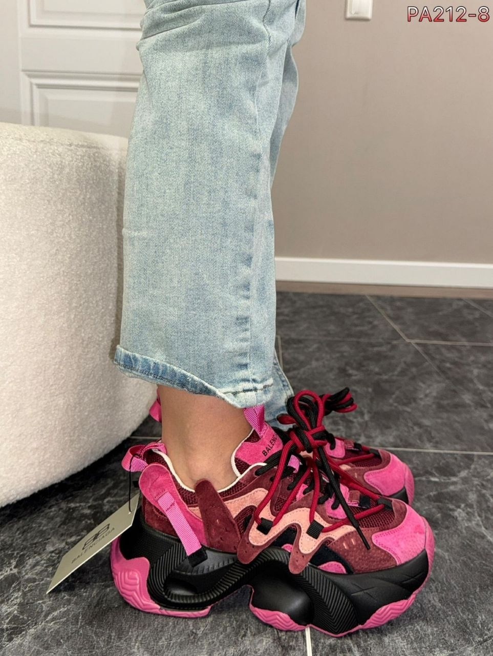 кроссовки balenciaga женские,кроссовки баленсиага трак,розовые кроссовки баленсиага track,кроссовки balenciaga,balenciaga track pink