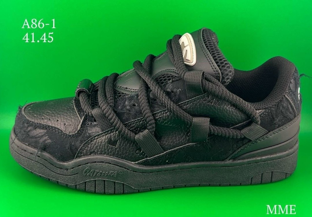 спортивная ,кроссовки moocie размер 41 wine red,дутые кроссовки,кроссовки,бордовые кроссовки