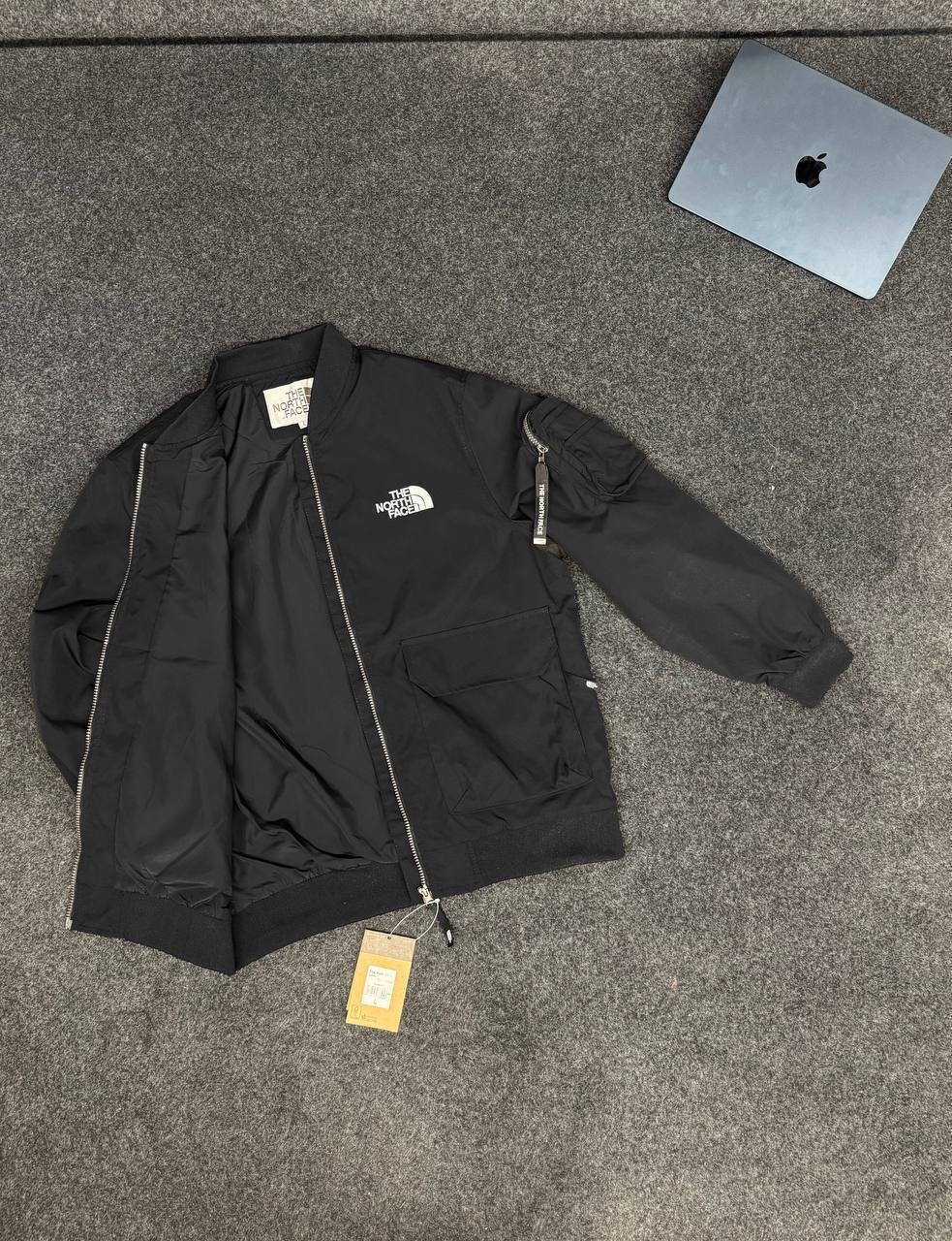 куртка бомбер весенняя,куртка бомбер,мужская куртка бомбер,бомбер the north face,ветровка the north face