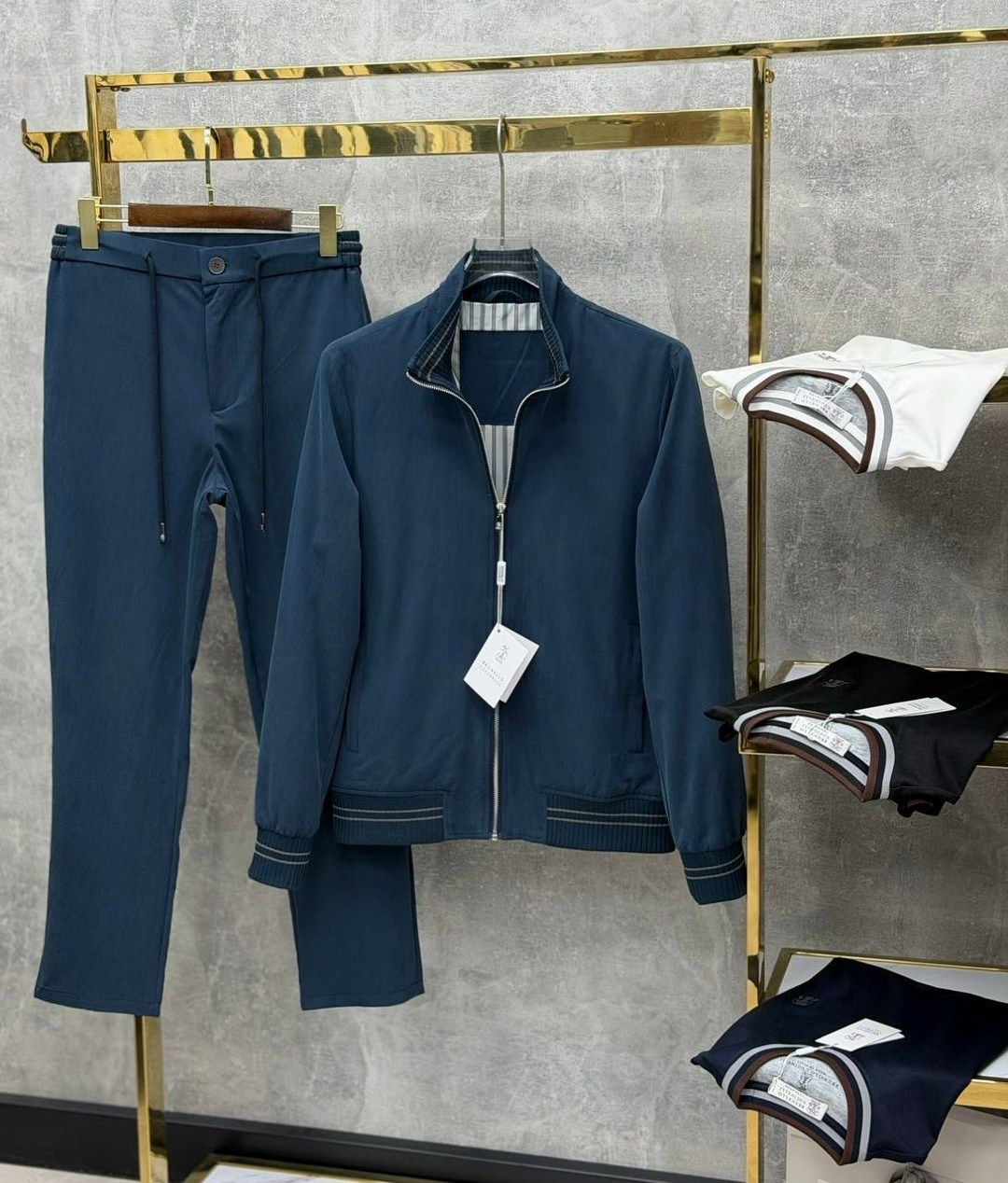 спортивный костюм brunello cucinelli,мужской спортивный костюм brunello cucinelli,костюм brunello cucinelli,прогулочный костюм brunello cucinelli,спортивный костюм brunello cucinelli арт:355-1045