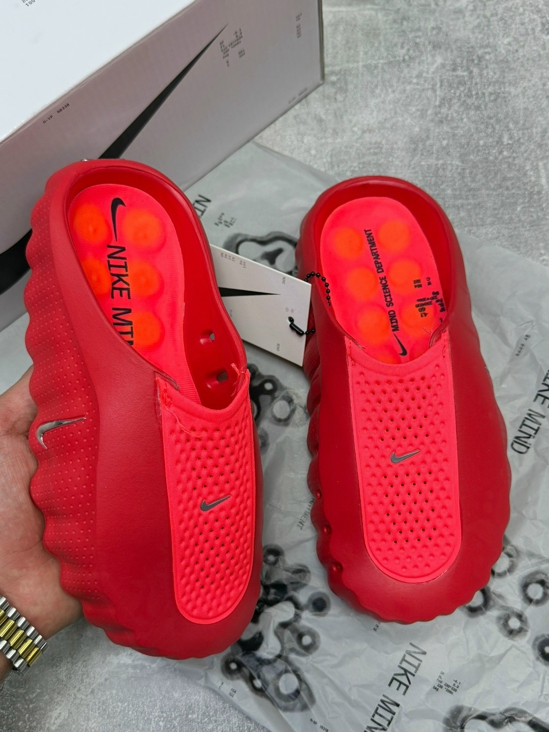 тапки модные,кроссовки,кроссовки nike,тапки найк,кроссовки тапки