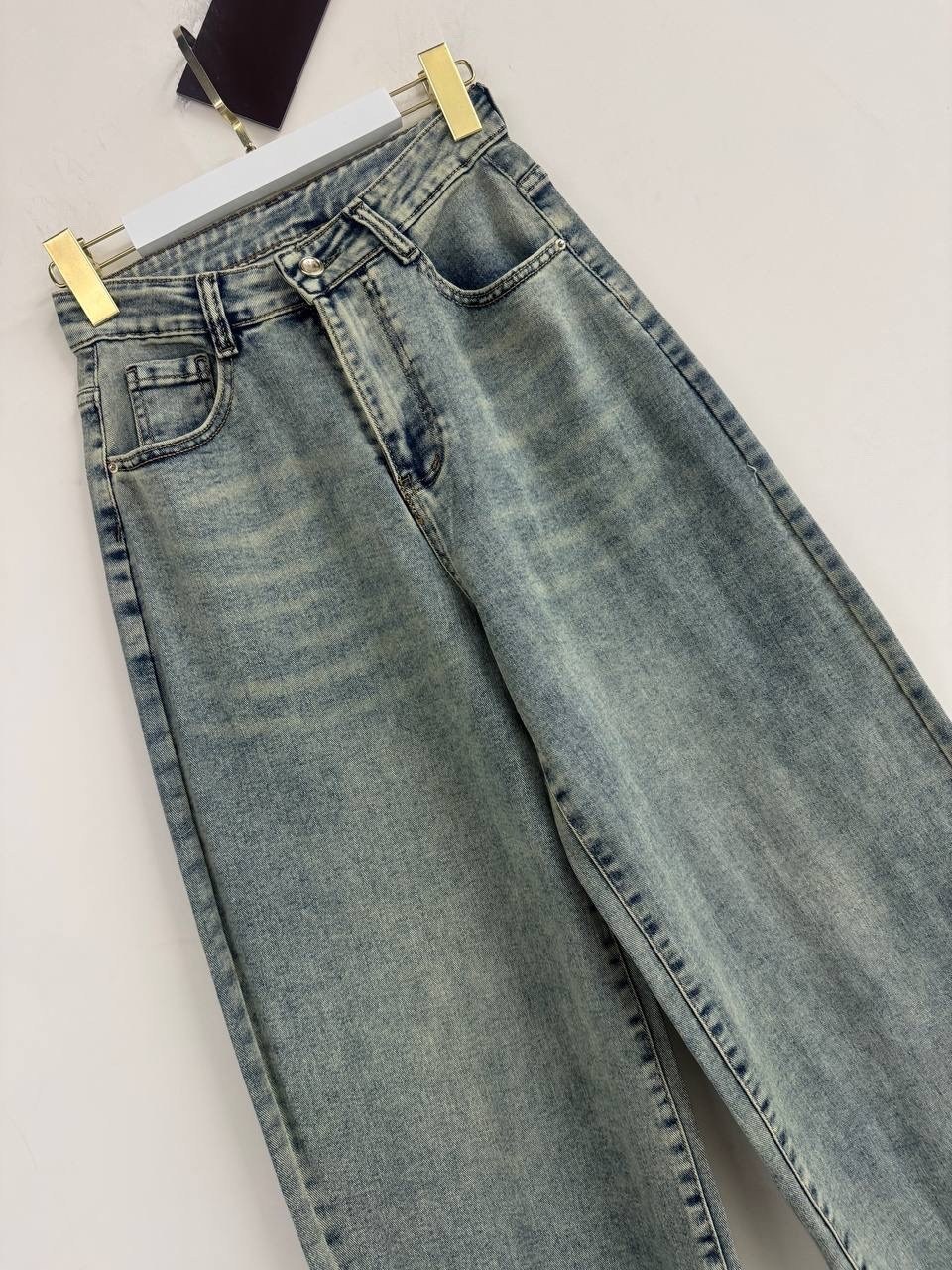 женские джинсы,джинсы модные,джинсы широкие,женские широкие джинсы,джинсы